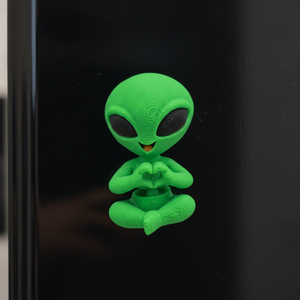 Alien Heart Flexi Magnet